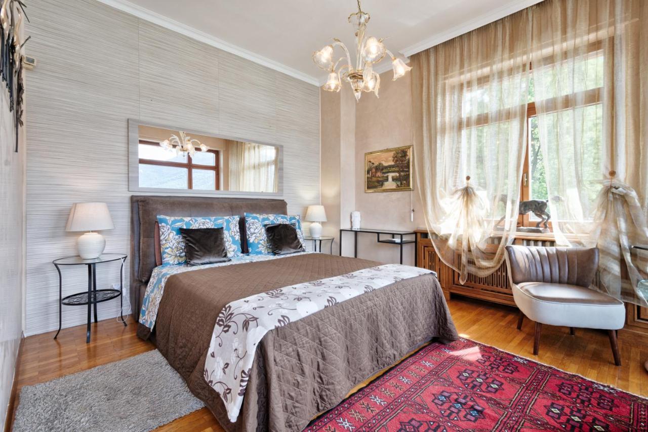 B&B In Riva Al Lago Авильяна Экстерьер фото
