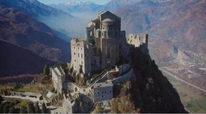 B&B In Riva Al Lago Авильяна Экстерьер фото